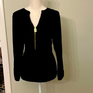 Gorgeous Michael Kors brand 3/4 sleeve jersey knit top.